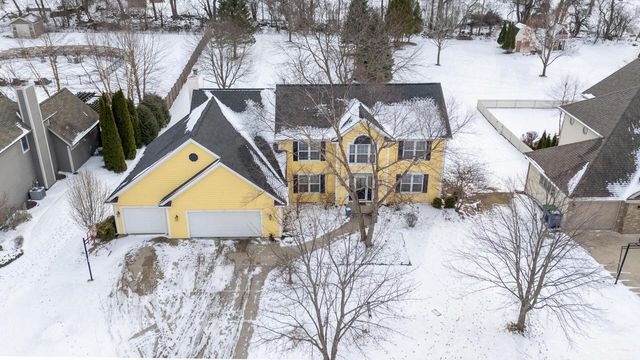 453 Deerwood COURT, Grafton, WI 53024