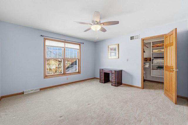 453 Deerwood COURT, Grafton, WI 53024