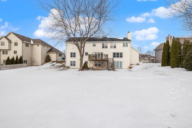 453 Deerwood COURT, Grafton, WI 53024