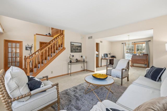 453 Deerwood COURT, Grafton, WI 53024