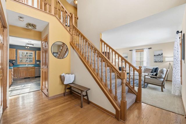 453 Deerwood COURT, Grafton, WI 53024