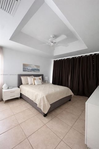 16308 SW 83rd Ln, Miami, FL 33193