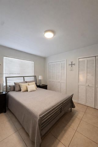 16308 SW 83rd Ln, Miami, FL 33193