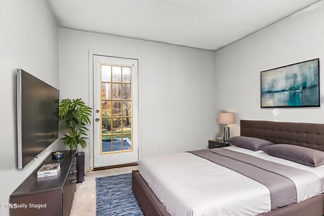 626 Shannon Drive, Chapel Hill, NC 27516