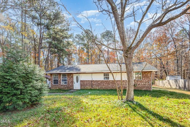 626 Shannon Drive, Chapel Hill, NC 27516