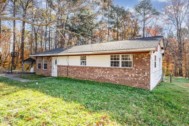 626 Shannon Drive, Chapel Hill, NC 27516