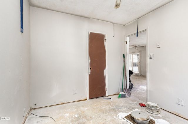 626 Shannon Drive, Chapel Hill, NC 27516