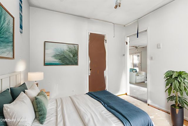 626 Shannon Drive, Chapel Hill, NC 27516