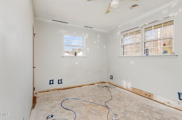 626 Shannon Drive, Chapel Hill, NC 27516