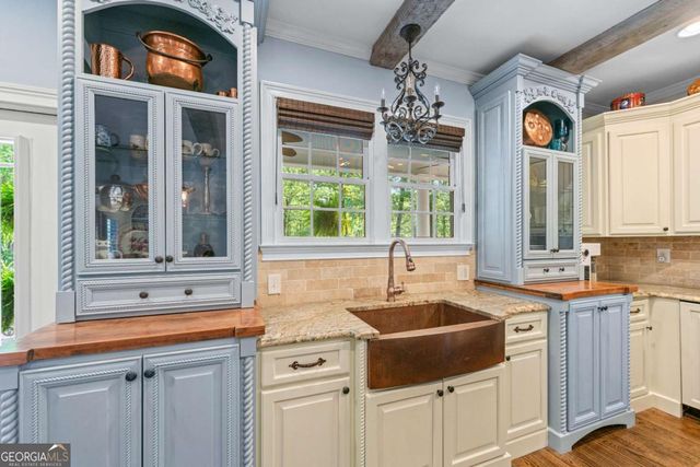 65 Maude White Road, Kingston, GA 30145