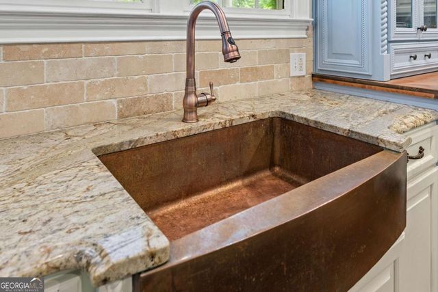 65 Maude White Road, Kingston, GA 30145