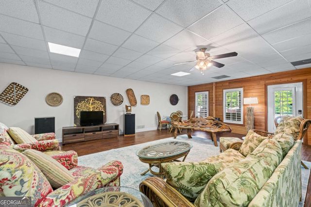 65 Maude White Road, Kingston, GA 30145