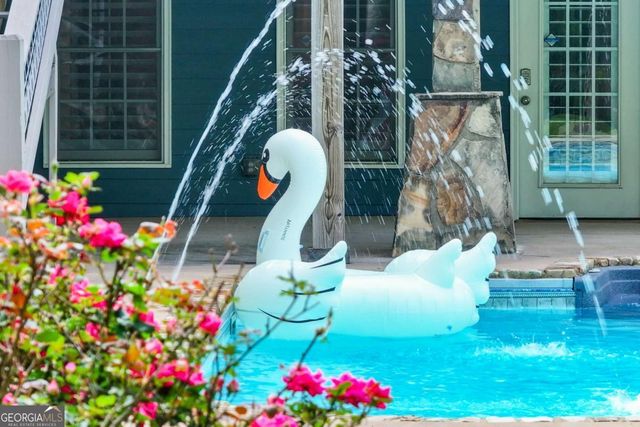 65 Maude White Road, Kingston, GA 30145