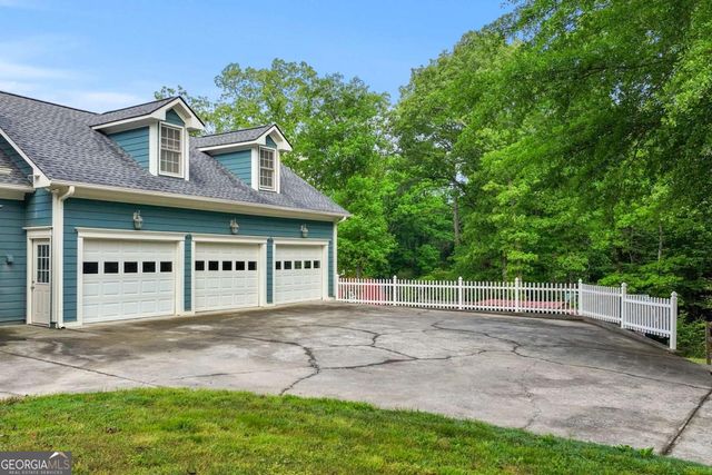 65 Maude White Road, Kingston, GA 30145