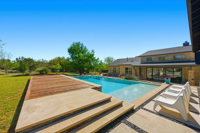 743 Drifting Wind RUN, Dripping Springs, TX 78620