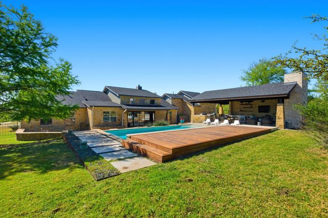 743 Drifting Wind RUN, Dripping Springs, TX 78620