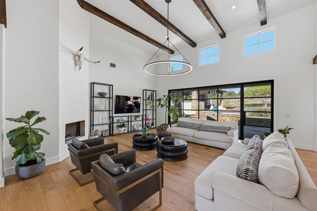 743 Drifting Wind RUN, Dripping Springs, TX 78620