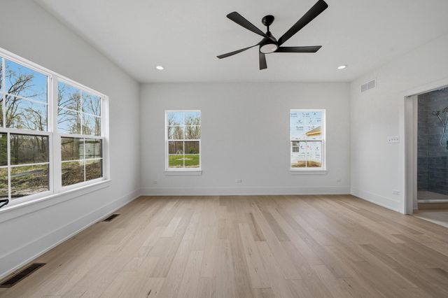 2431 Pradera Trail, Chesterton, IN 46304
