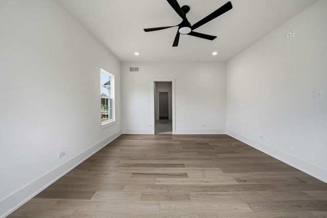 2431 Pradera Trail, Chesterton, IN 46304