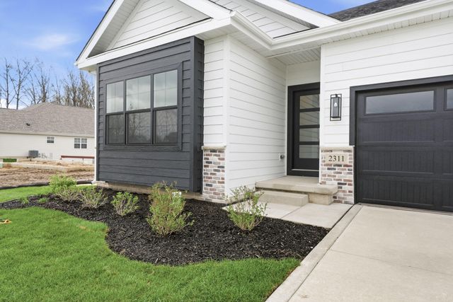 2431 Pradera Trail, Chesterton, IN 46304