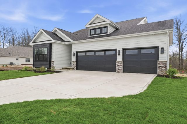 2431 Pradera Trail, Chesterton, IN 46304