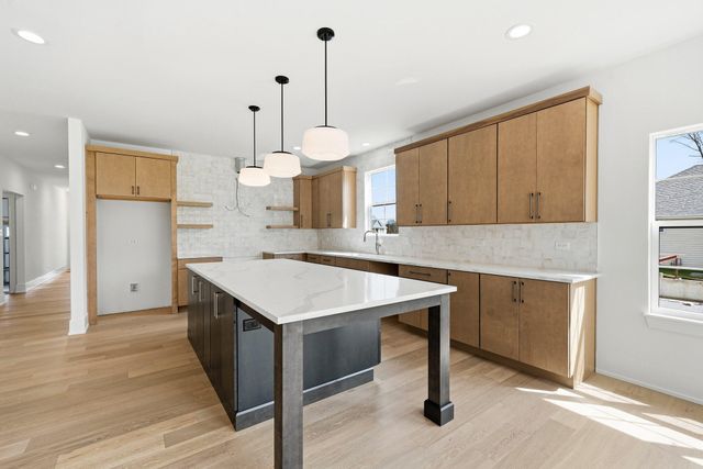 2431 Pradera Trail, Chesterton, IN 46304