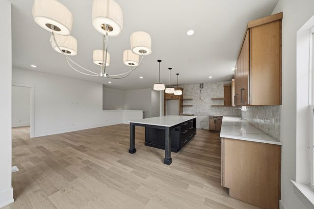 2431 Pradera Trail, Chesterton, IN 46304