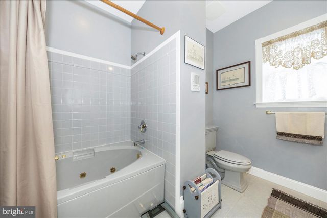 7825-4 DAM NUMBER 4 RD, Williamsport, MD 21795