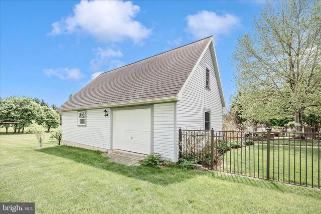 7825-4 DAM NUMBER 4 RD, Williamsport, MD 21795