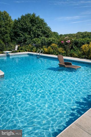 7825-4 DAM NUMBER 4 RD, Williamsport, MD 21795