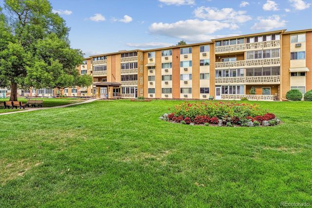 9355 E Center Avenue B7, Denver, CO 80247