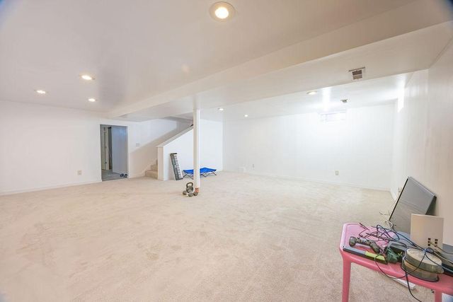 541 Hoyt Avenue E, Saint Paul, MN 55130