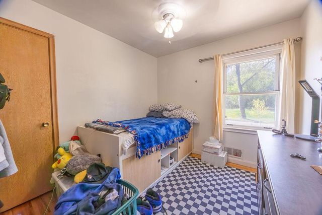 541 Hoyt Avenue E, Saint Paul, MN 55130