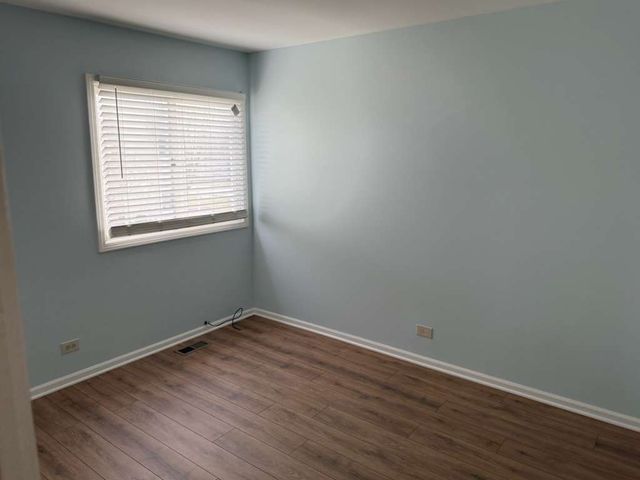 1640 HILTON HEAD Drive 1640, Naperville, IL 60563