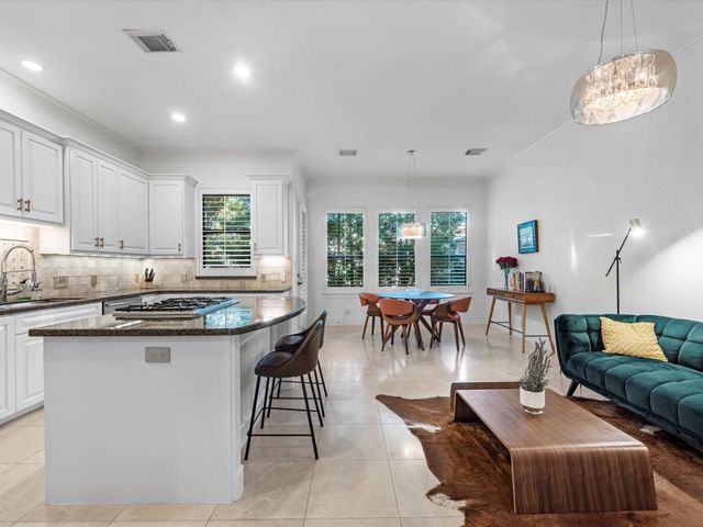 2008 Hazard Street, Houston, TX 77019