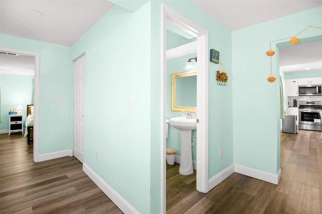 1613 N MARTIN LUTHER KING JR AVENUE, Clearwater, FL 33755