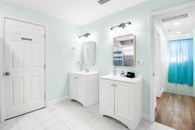 1613 N MARTIN LUTHER KING JR AVENUE, Clearwater, FL 33755