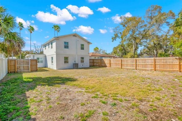 1613 N MARTIN LUTHER KING JR AVENUE, Clearwater, FL 33755