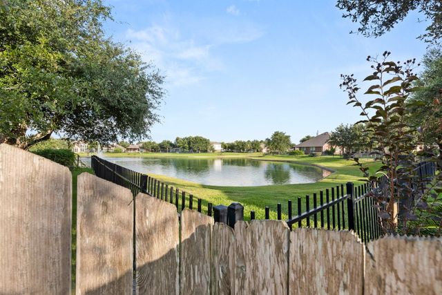 25915 Lockspur Court, Richmond, TX 77406