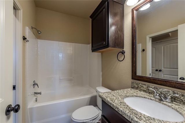 118 Kimber Lane, College Station, TX 77845
