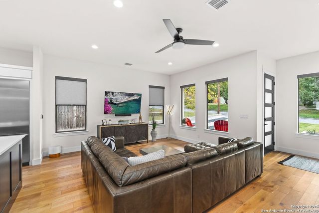 507 Normandy, San Antonio, TX 78209