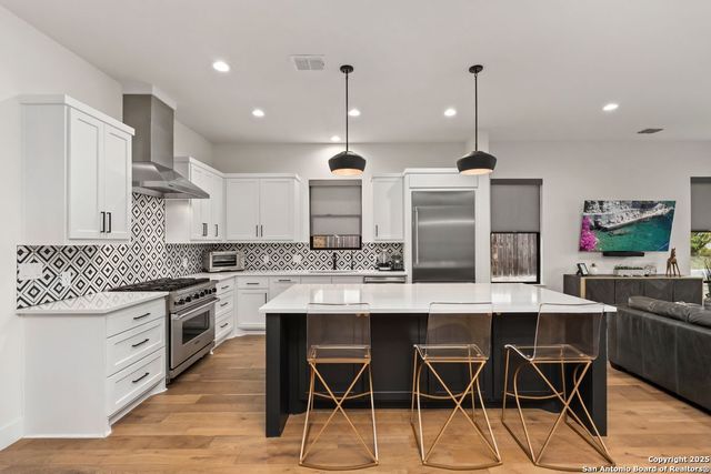 507 Normandy, San Antonio, TX 78209