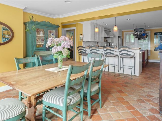 20 Lincoln Street, Jamestown, RI 02835