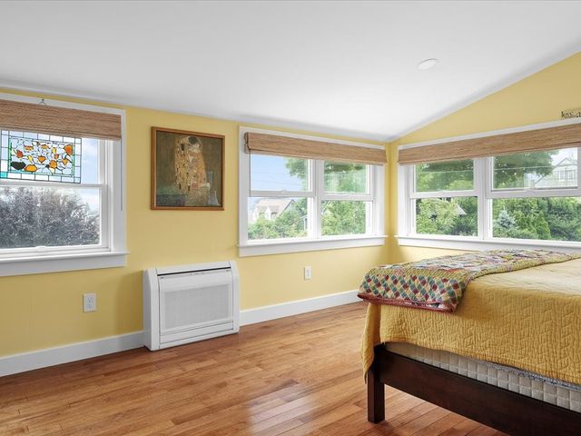 20 Lincoln Street, Jamestown, RI 02835