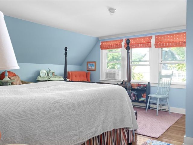 20 Lincoln Street, Jamestown, RI 02835