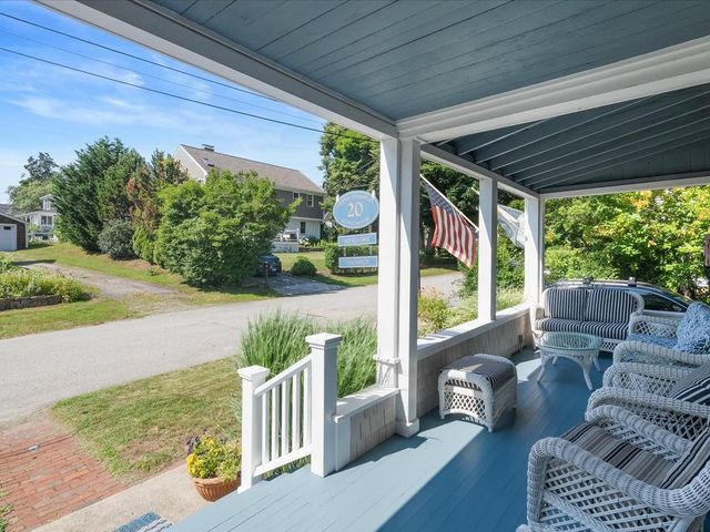 20 Lincoln Street, Jamestown, RI 02835