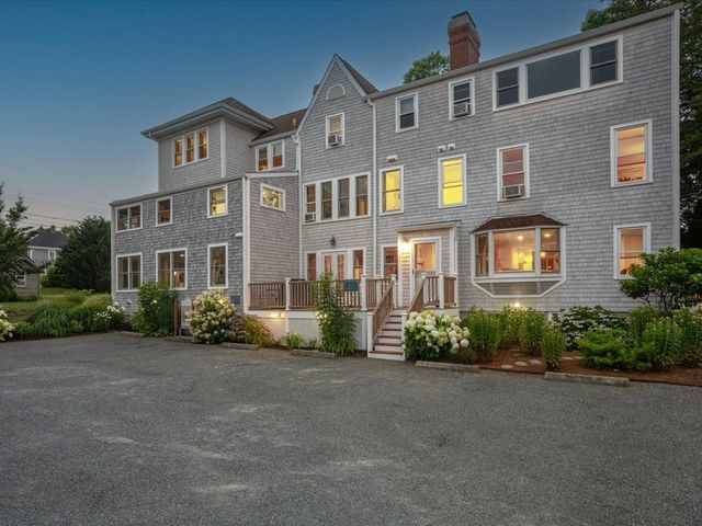 20 Lincoln Street, Jamestown, RI 02835