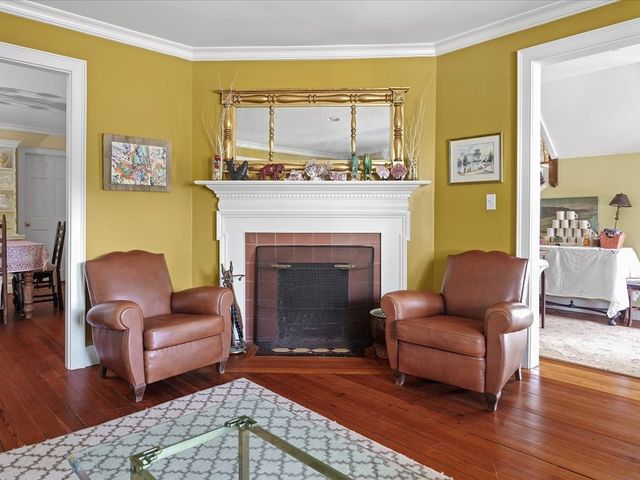 20 Lincoln Street, Jamestown, RI 02835