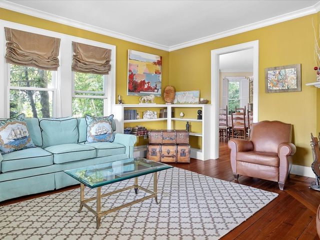 20 Lincoln Street, Jamestown, RI 02835