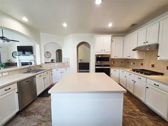 6010 Foxland Court, Spring, TX 77379